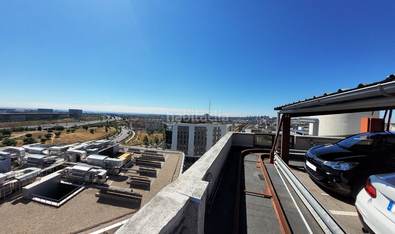 Foto 5d968e9c-1ceb-47b4-a4c1-3aba44b2d00f. Alquiler local comercial local de 844 m² de uso mixto oficinas-almacén-industrial en Las Tablas en Madrid