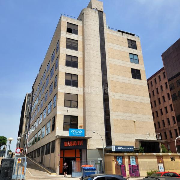 Foto 113b1e9d-6d42-41d7-966c-1d7f363906f5. Ufficio in calle de maría tubau 8 in Las Tablas Madrid