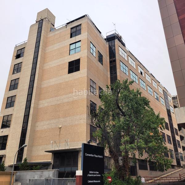 Foto 61734d58-5311-493a-beb8-c9c23b4ad0aa. Ufficio in calle de maría tubau 8 in Las Tablas Madrid