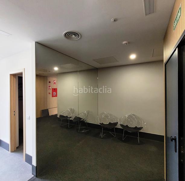 Foto 64965be8-30b4-40df-8045-89b5395f7537. Ufficio in calle de maría tubau 8 in Las Tablas Madrid