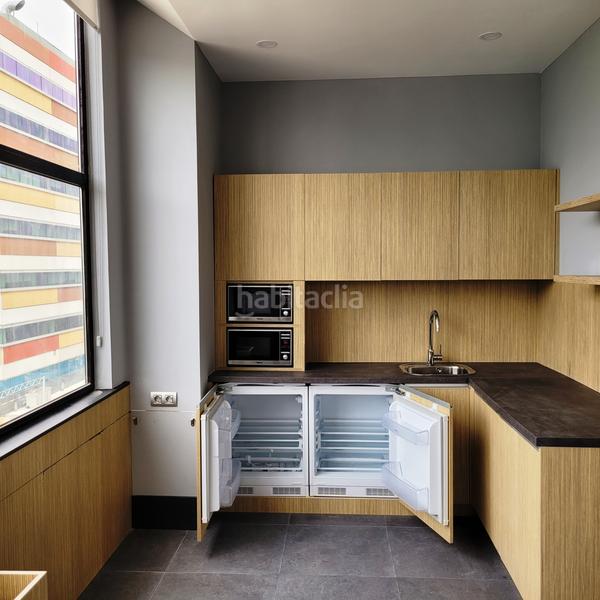 Foto c534d9ad-91e4-45b5-82f8-aa8874fdd4a9. Ufficio in calle de maría tubau 8 in Las Tablas Madrid