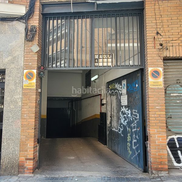 Foto 760e67e4-797d-4109-b2e2-3255f4149bd8. Aparcament de moto a Ventas Madrid