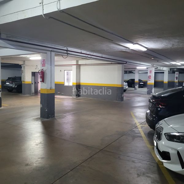 Foto 872568a2-6068-447f-84ed-4b51c3223524. Aparcament de moto a Ventas Madrid
