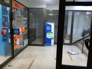 Local Comercial  Calle comandante fortea