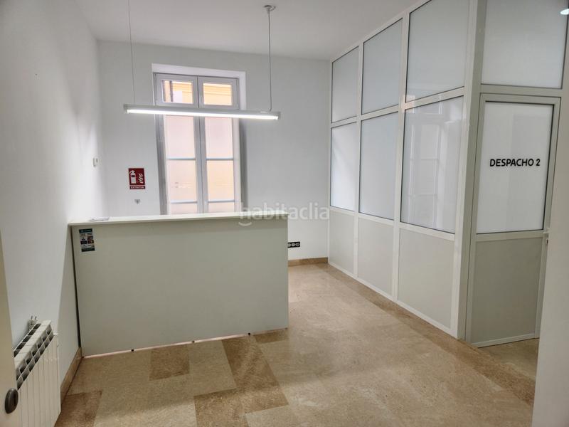 Foto e35ac63a-aedb-4c30-a2fc-6120728694b1. Apartamento excelente apartamento seminuevo en Centro en Teruel
