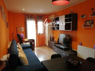 Appartamento  Aubach. Bonito piso en alcarràs con plaza de garaje incluida. vivienda t