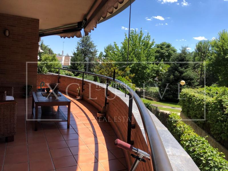 Foto 1b9ddf06-41ef-4ea9-911d-5f1c5f76735b. Alquiler piso excelente piso en alquiler, soto en La Moraleja