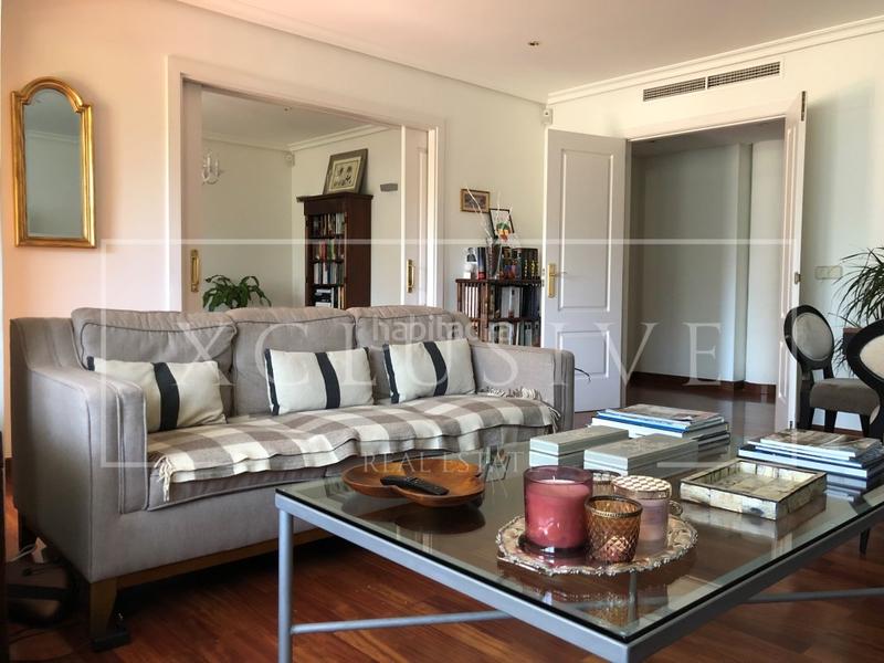 Foto bfdfaf90-2df6-4c15-9845-26381e47370c. Alquiler piso excelente piso en alquiler, soto en La Moraleja