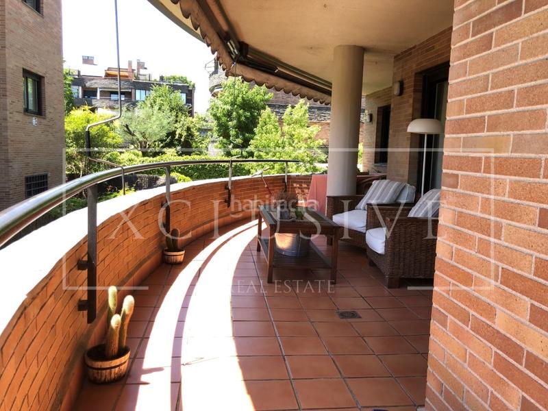 Foto cea30cd3-286d-4a22-ab30-df52539b3123. Location appartement avec chauffage parking piscine dans La Moraleja