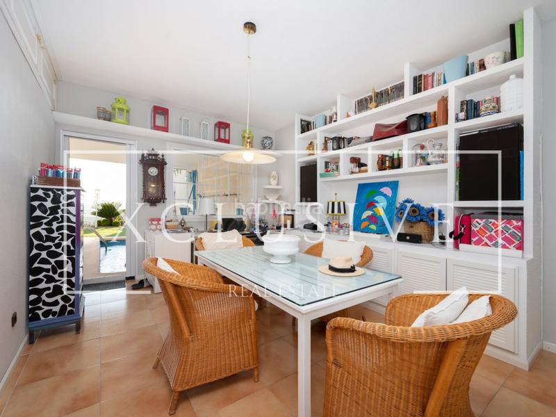 Foto 0c23f5ca-7a10-4f67-b1b2-f4c9b7e3fd31. Xalet amb aparcament a Casco Urbano Paracuellos de Jarama