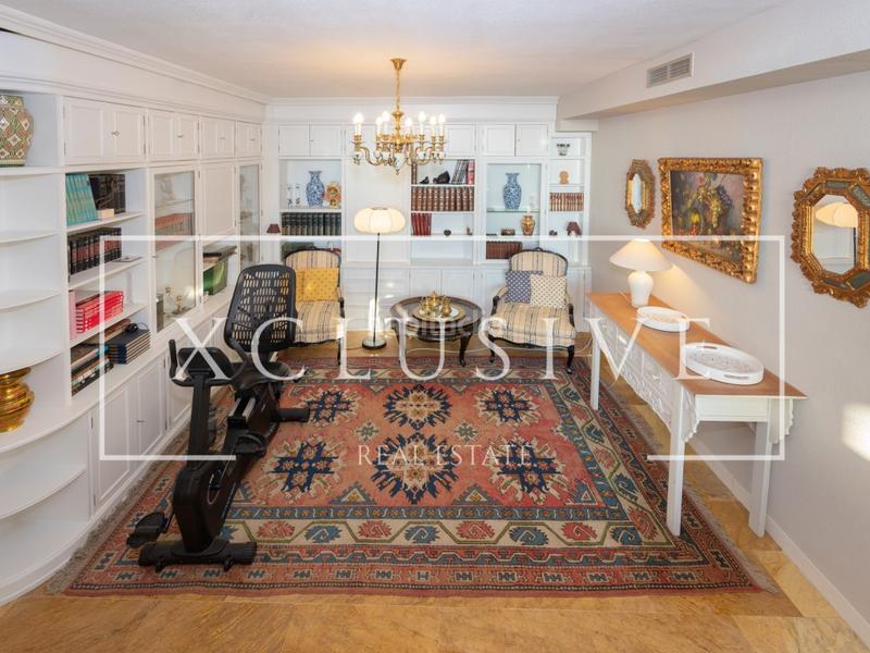 Foto c2a371e8-2914-44fc-b6e1-27b8dc2e99ff. Xalet amb aparcament a Casco Urbano Paracuellos de Jarama