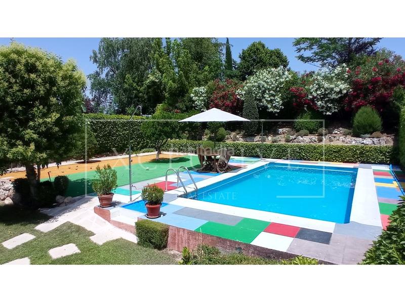 Foto 2179ffb0-6e89-4d56-9469-05c5e3b6fe61. Chalet with parking pool in Valdeolmos - Alalpardo