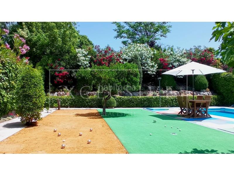 Foto 5f73d482-651f-43fc-be4b-c90f0f2ab627. Chalet with parking pool in Valdeolmos - Alalpardo