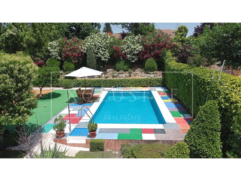 Foto 86517876-069d-445e-9282-31c8d12a2ef6. Chalet with parking pool in Valdeolmos - Alalpardo