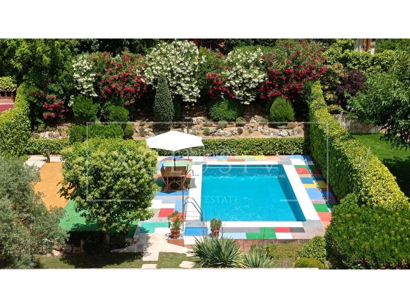 Foto abd59d1d-c98a-471f-86a8-74e19cad4a50. Chalet with parking pool in Valdeolmos - Alalpardo