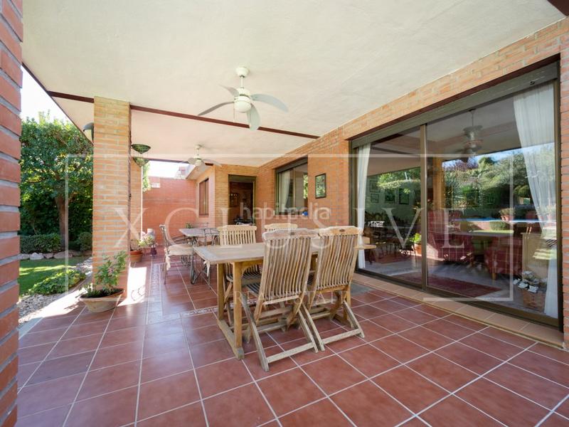 Foto d504a883-25db-4c3d-ad4a-833100111371. Chalet with parking pool in Valdeolmos - Alalpardo