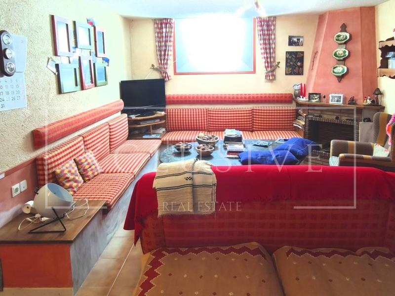 Foto d6a66747-4a10-4dc3-9c5e-4077928ae9aa. Chalet with parking pool in Valdeolmos - Alalpardo