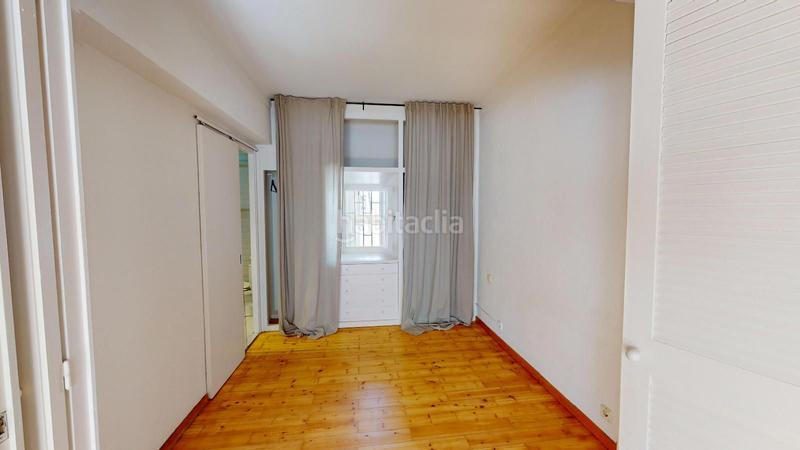 Foto 0efe8da5-96c8-413c-a533-9bb115c04cb1. Piso se vende encantador piso en el corazón del barrio del Fort Pienc! en Barcelona