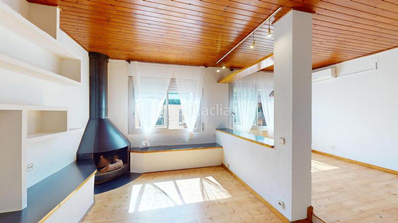 Foto 4925cdc6-b290-42e3-86bc-a603ae2cb62c. Piso se vende encantador piso en el corazón del barrio del Fort Pienc! en Barcelona