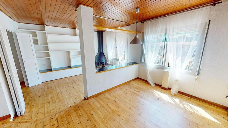 Foto ad52e236-2063-4d7a-9bfe-fdf1fe52f86b. Piso se vende encantador piso en el corazón del barrio del Fort Pienc! en Barcelona