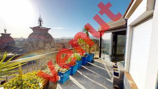 Àtic a El Parc i la Llacuna del Poblenou. Oportunidad única! áticoestudio con terraza en el corazón de bar
