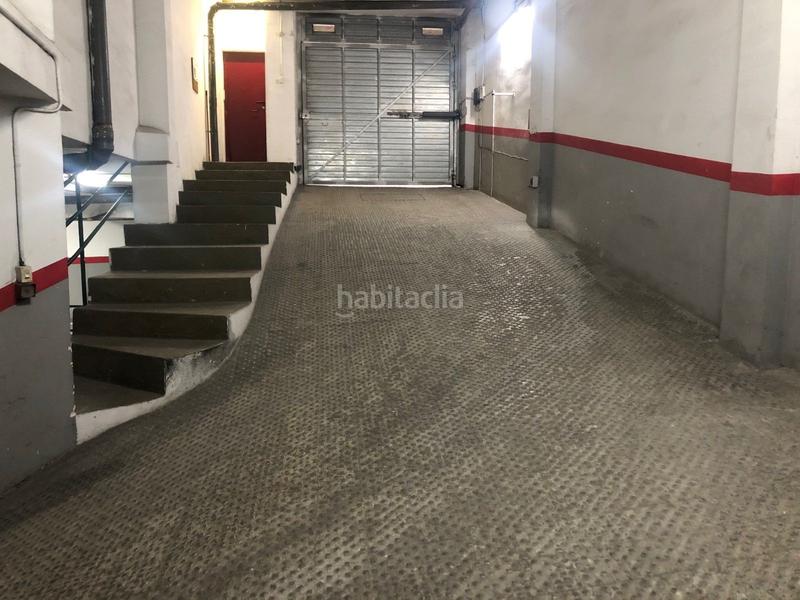 Foto 549e8777-d31f-4c3f-9886-bb9ed0a98957. Car parking in El Parc i la Llacuna del Poblenou Barcelona