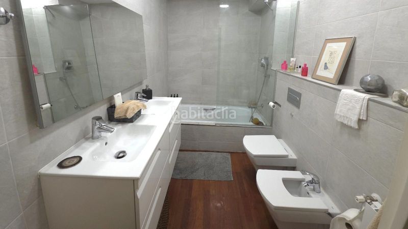 Foto 4dee2224-d7f7-427b-a6ce-b85a38a8c1dc. Pis amb calefacció a Putget - Farró Barcelona