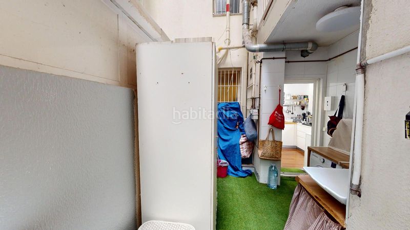 Foto a191b4bf-1986-4816-8165-6940ddf99cce. Pis amb calefacció a Putget - Farró Barcelona