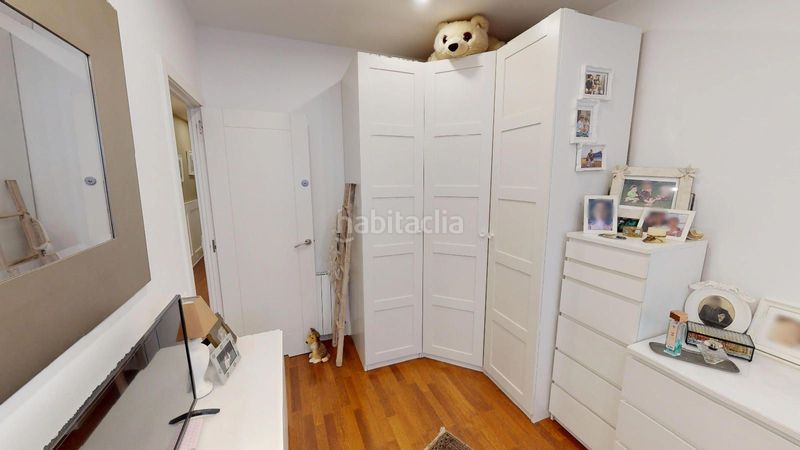 Foto cbcd8bec-aecd-4bd9-b51d-e5371f502abb. Pis amb calefacció a Putget - Farró Barcelona