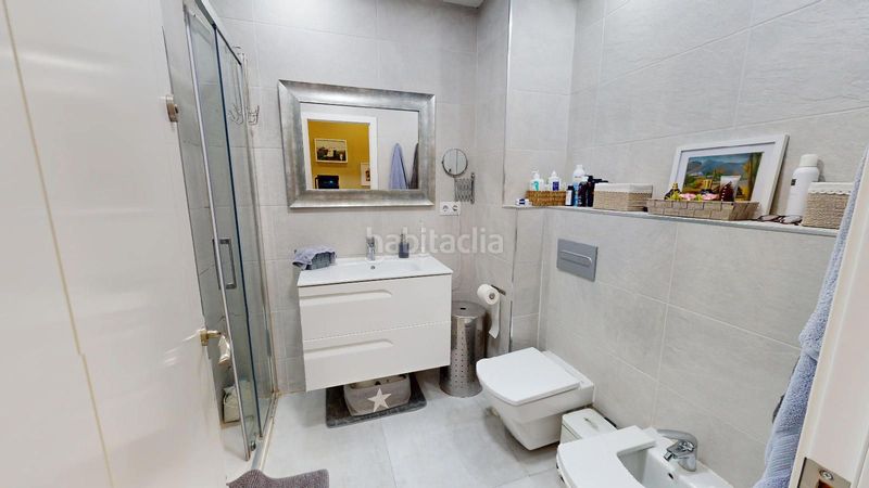 Foto e40deb0c-4b09-4418-bdfb-719c102e8ac5. Pis amb calefacció a Putget - Farró Barcelona