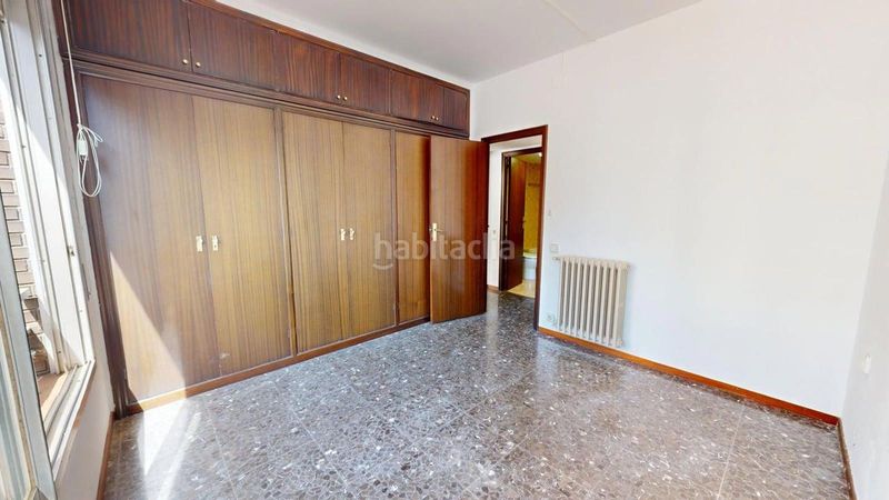 Foto 26ad253b-f829-4994-a83c-46982fb236bc. Pis amb aparcament a La Nova Esquerra de l´Eixample Barcelona