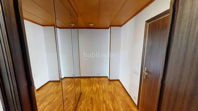 Foto 42021a80-f146-48d9-94c2-c6d31ea719b6. Pis amb aparcament a La Nova Esquerra de l´Eixample Barcelona