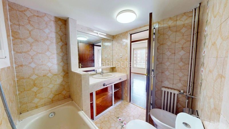 Foto dfa85321-1258-4e4d-ad47-32e57f651465. Pis amb aparcament a La Nova Esquerra de l´Eixample Barcelona