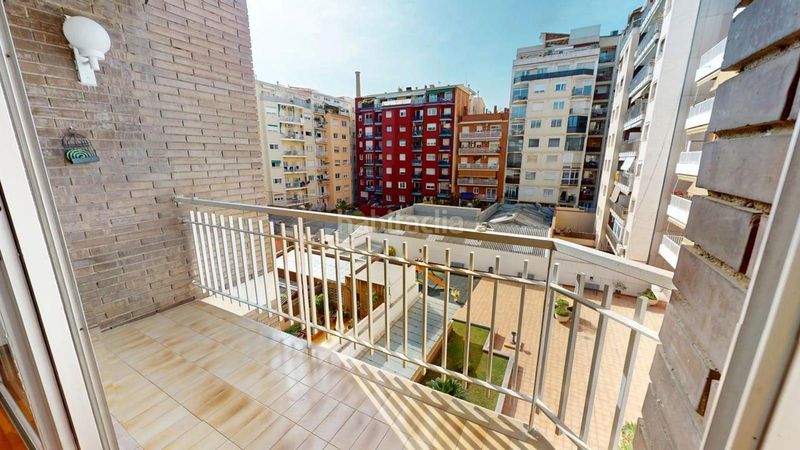 Foto e55e0a28-3e3d-4523-b22c-0f92a48855d0. Pis amb aparcament a La Nova Esquerra de l´Eixample Barcelona