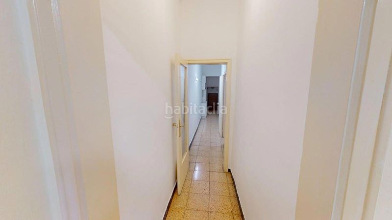 Foto c857562d-477b-48cc-9934-0d6df0ac6a22. Pis a Raval Barcelona