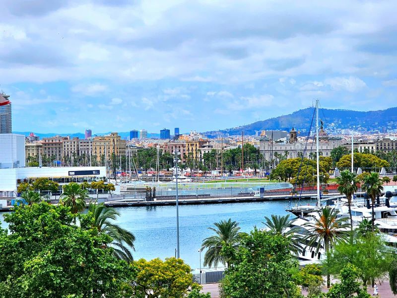 Foto fe4f82cd-62bc-4eb1-9301-6b380df0be94. Àtic a Barceloneta Barcelona