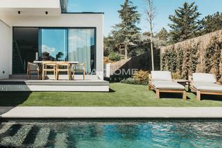 Maison dans Bellaterra. Exclusiva promocin de obra nueva en bellaterra