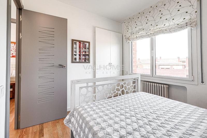 Foto 1f5b5d0d-23dd-41a0-b54c-e25f5c75b0a8. Ático excepcional ático dúplex con gran terraza en Arxiu estación en Sant Cugat del Vallès