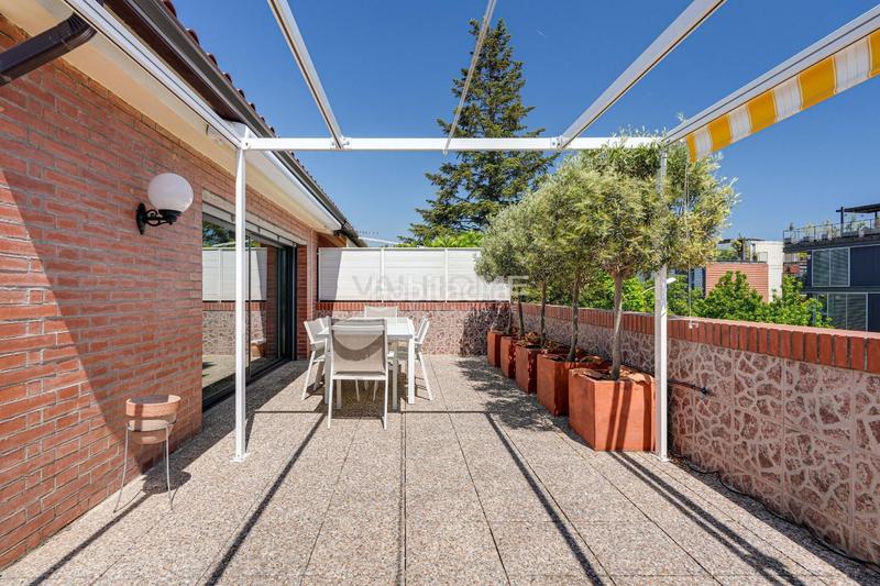 Foto 24ded7db-2e06-40c7-b08c-d8073f7a6cbc. Ático excepcional ático dúplex con gran terraza en Arxiu estación en Sant Cugat del Vallès