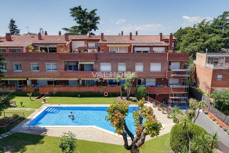 Foto 2716e932-8cc1-4700-9a42-34a40560b4eb. Ático excepcional ático dúplex con gran terraza en Arxiu estación en Sant Cugat del Vallès