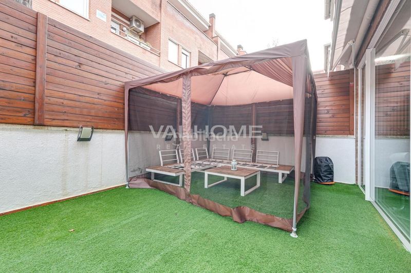 Foto 6e51c2a4-e621-49a6-b094-5fc437cb635d. Casa adossada amb calefacció aparcament piscina a Sant Cugat del Vallès