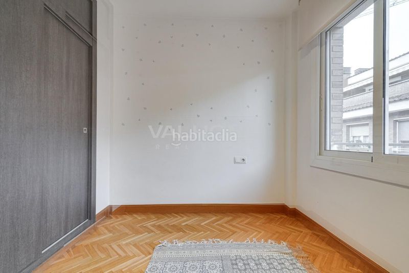 Foto da3fa442-b110-4138-bb9c-396ade4e6af1. Casa adossada amb calefacció aparcament piscina a Sant Cugat del Vallès