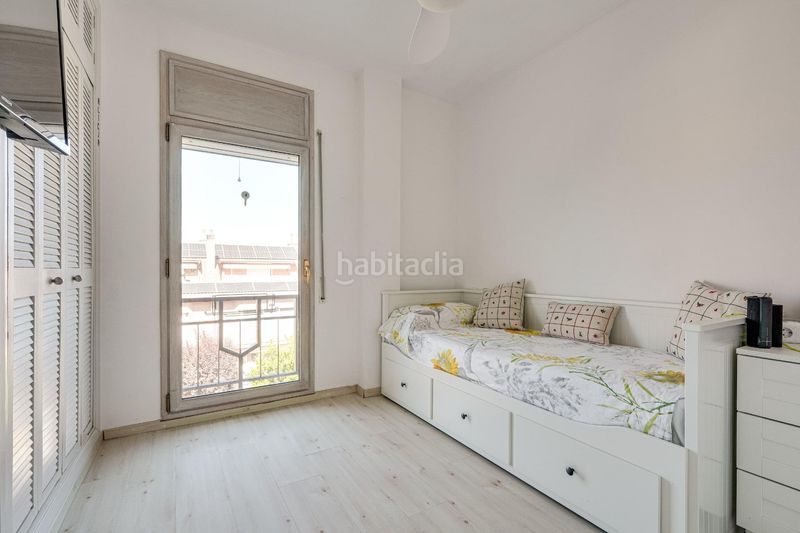 Foto 641026e4-283a-4397-bdde-e38494724275. Pis amb calefacció aparcament piscina a Eixample Sant Cugat del Vallès