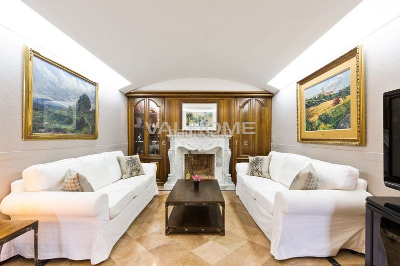 Foto f718f4b6-e0b0-4187-9ac9-80c50f039526. Alquiler casa villa modernista habilitada como hotelboutique en alquiler a 30 minutos de barcelona en Castellar del Vallès