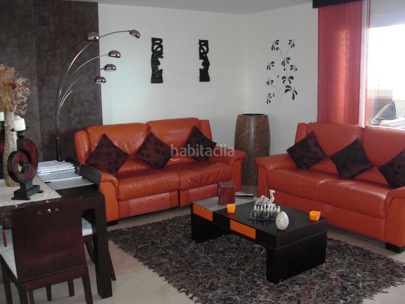 Foto 90f155fc-2335-41dd-9d0c-b818f4db00ca. Pis amb aparcament a Hacho - Amaro Ceuta