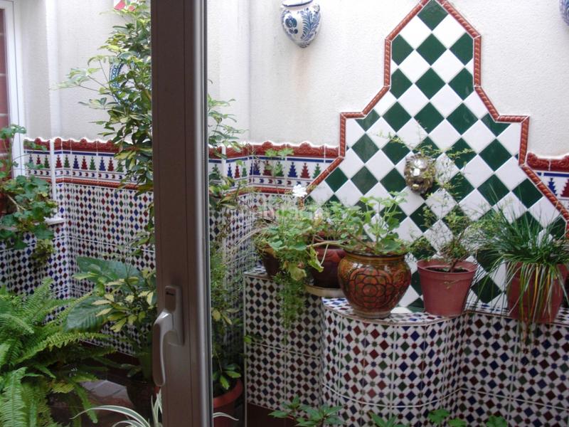 Foto b9dbe7a9-65fc-4766-ae84-b4d3eb42df7a. Pis amb aparcament a Hacho - Amaro Ceuta