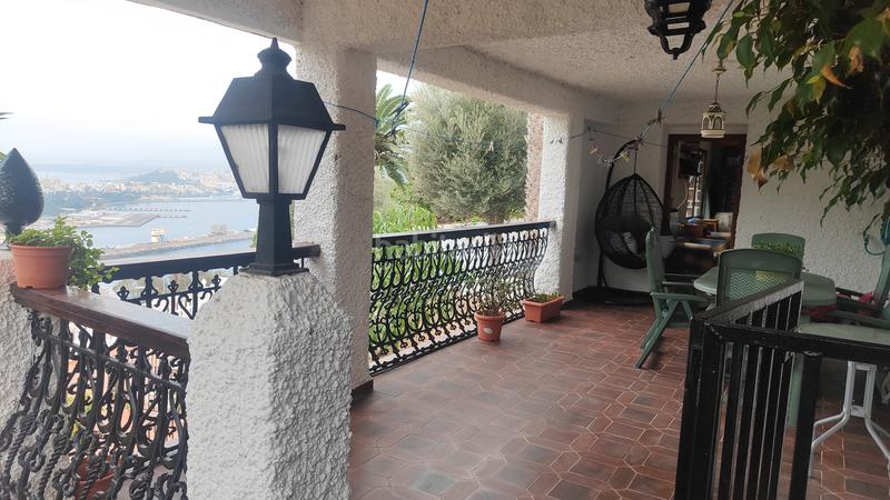 Foto 7fff5a4f-3f5b-468d-9d3f-0716960956fc. Xalet a urbanización san antonio 59 a Hacho - Amaro Ceuta