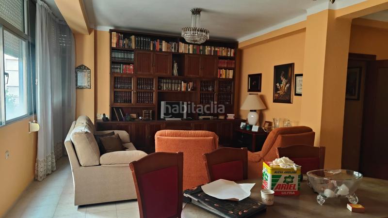 Foto 37aea420-9a36-43c3-a311-66e99501640a. Piso se vende vivienda en pleno Centro de la ciudad todo exterior en Ceuta