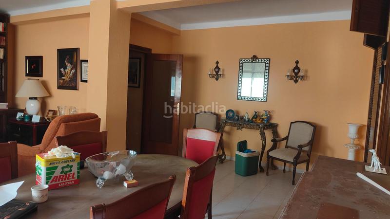 Foto e972bb4f-55ad-4d9d-af9d-1a9e79efa32d. Piso se vende vivienda en pleno Centro de la ciudad todo exterior en Ceuta