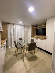 Rent Flat  Calle pedro de la mata 35. Piso de dos dormitorios en buena barriada